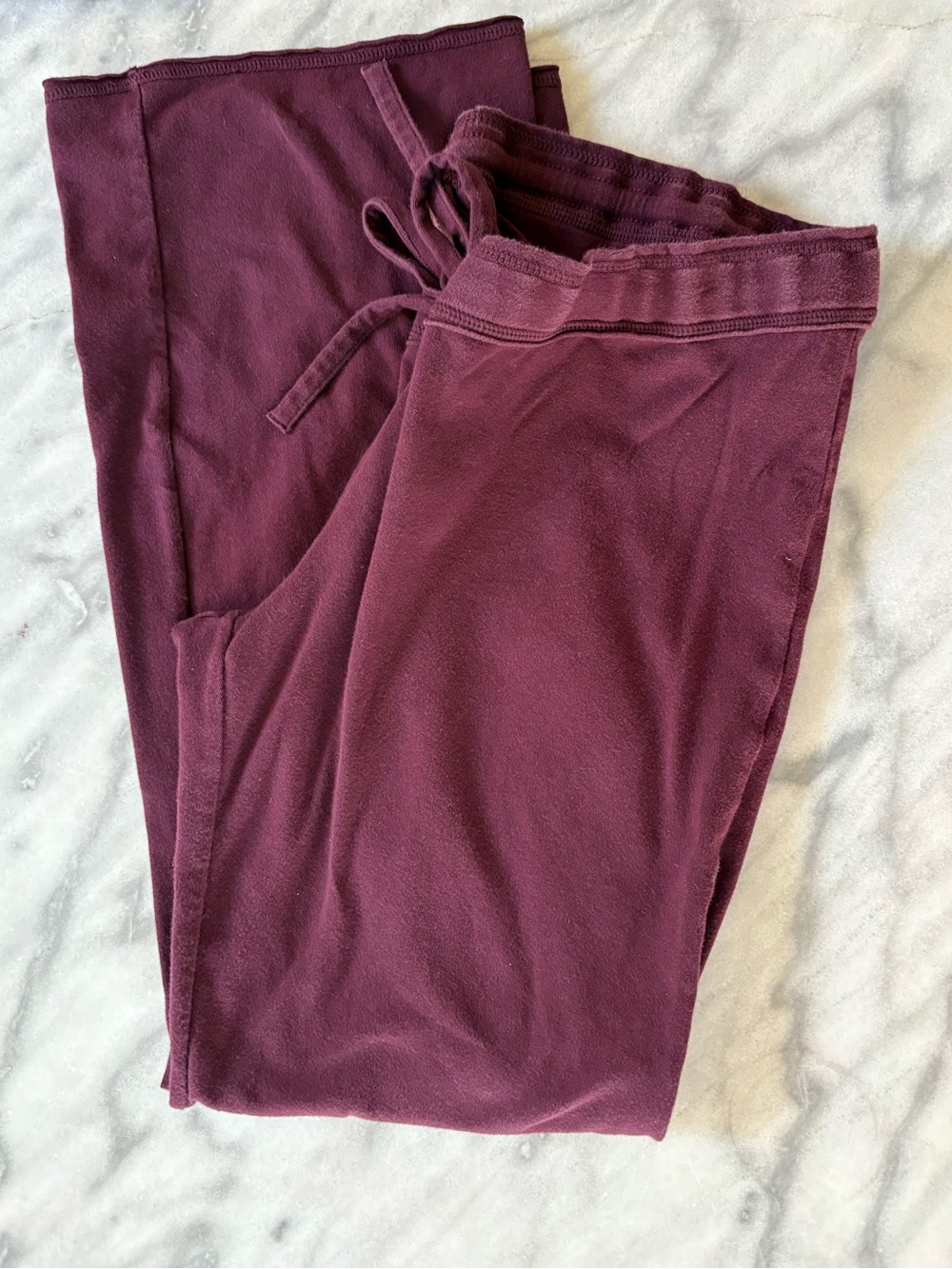 SKIMS Women's Lounge Leggings in Plum